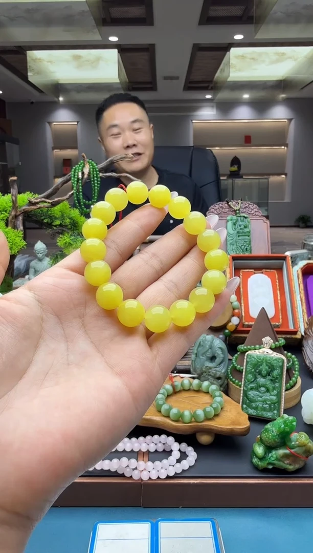未镶嵌手串和田玉rqhk