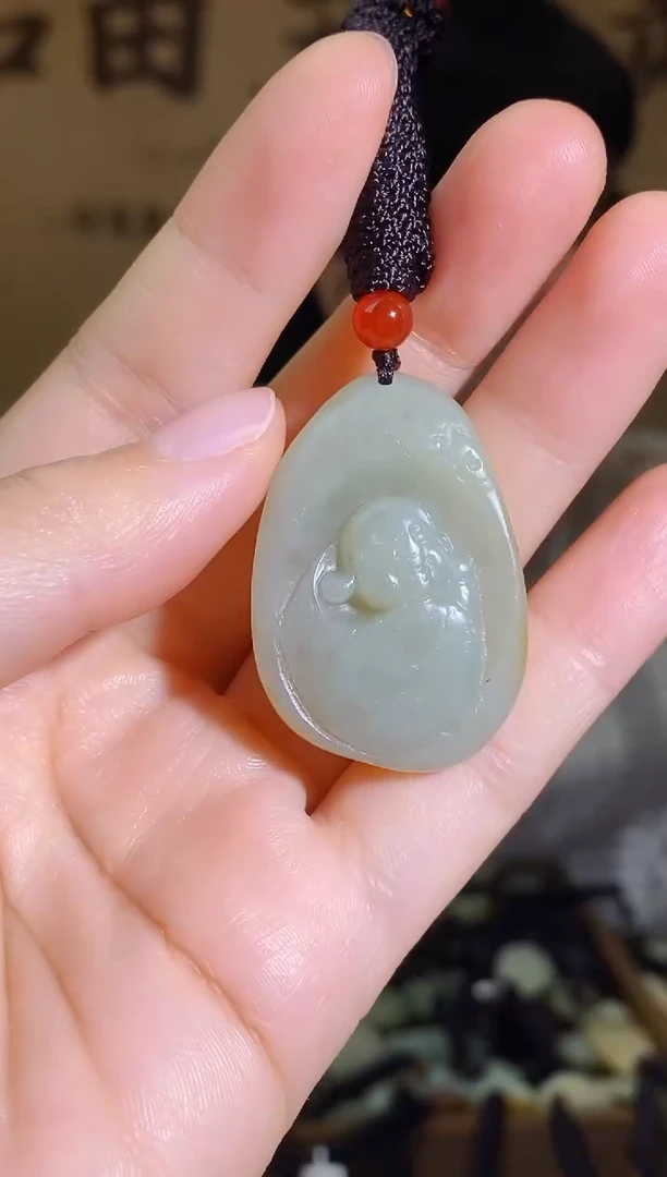 颈饰未镶嵌和田玉1