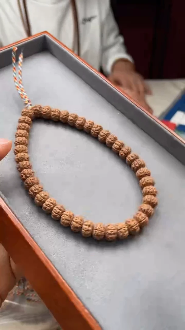 【闪购商品】金刚菩提手串老树王手串60