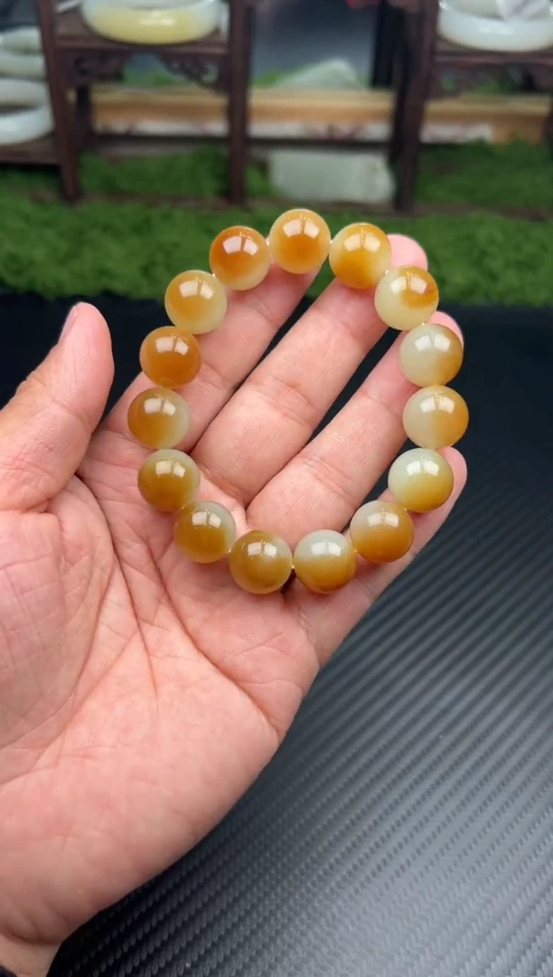 未镶嵌手串和田玉且末金山微色差卡14