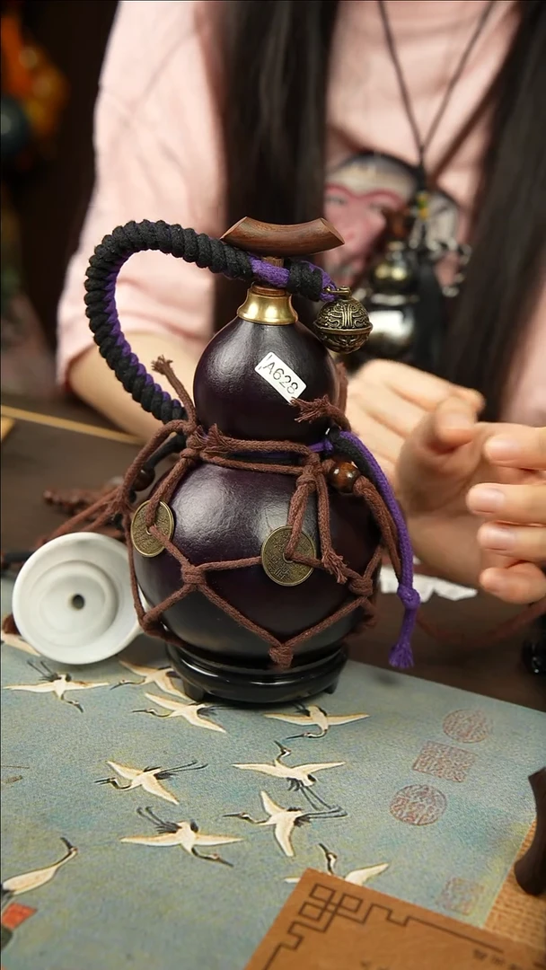 628号500ml左右非遗大漆酒葫芦