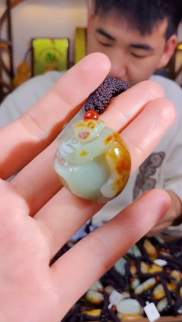 【闪购商品】和田玉颈饰未镶嵌1