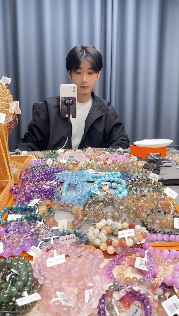 未镶嵌手链水晶f****?预存