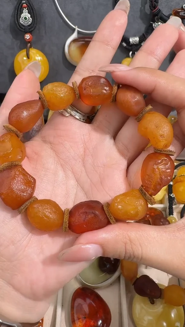 裸石琥珀未镶嵌塔***篇琥珀