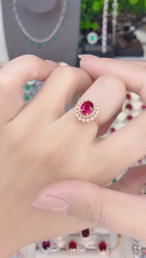 18K金镶嵌碧玺戒指碧玺1.2CT