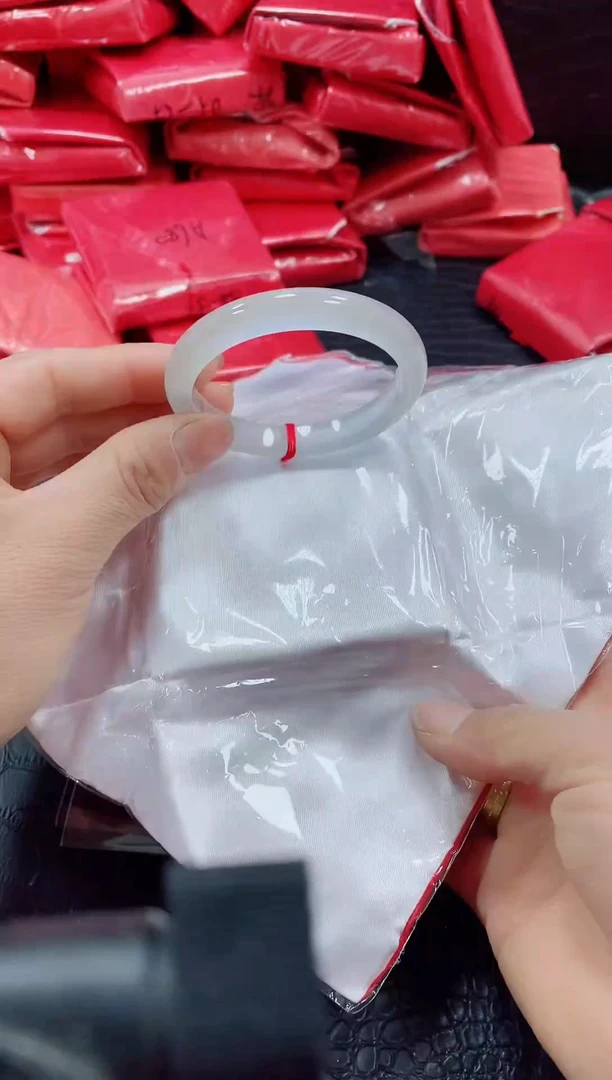 非金属无玲玲197号手镯53.6圈口