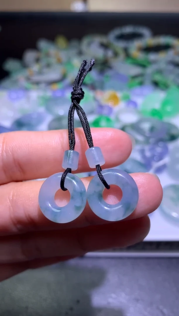 定制翡翠未镶嵌毛货