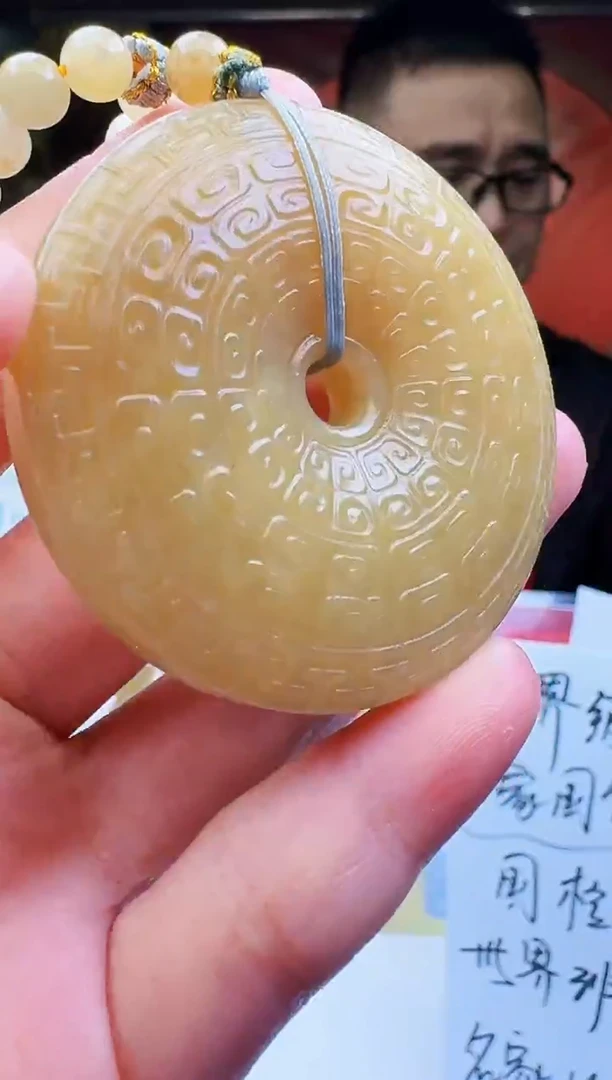 定制和田玉玉雕臻品馆天然和田玉（拍一发一）