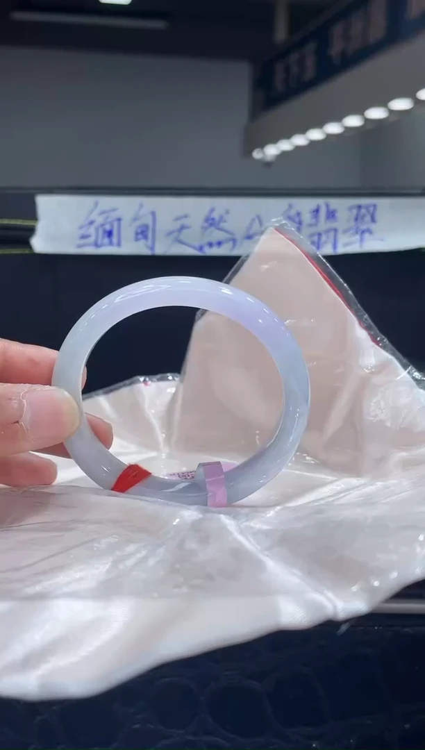 未镶嵌手镯翡翠4