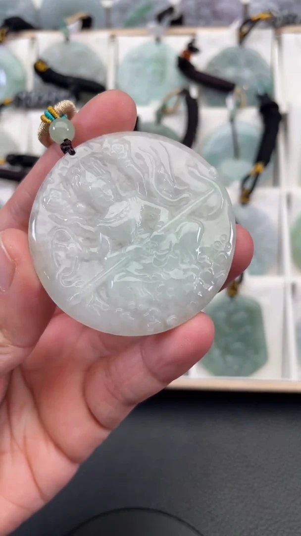 颈饰未镶嵌翡翠天然缅甸翡翠A货159