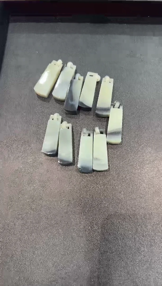 颈饰未镶嵌和田玉青花 吊坠 多样性发货 拍一发一-592997