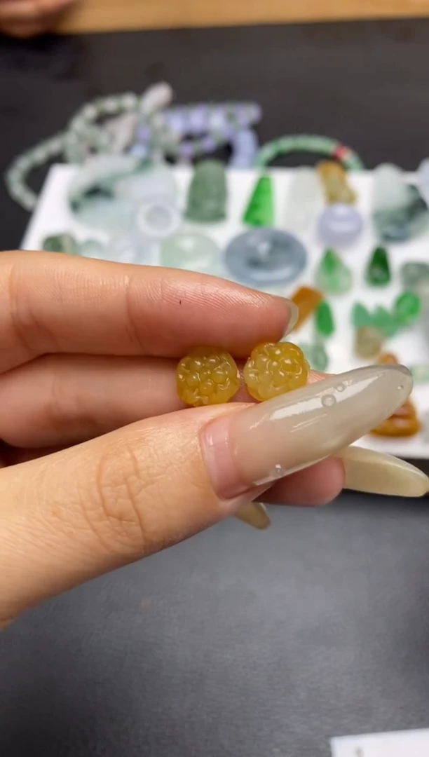 未镶嵌定制翡翠翡翠毛货~