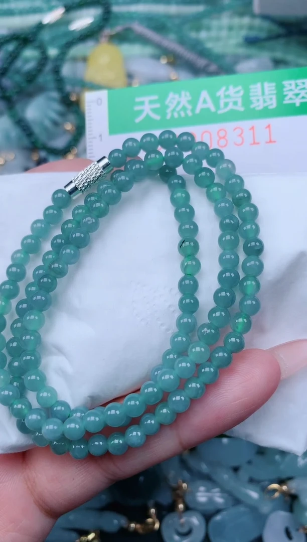 翡翠未镶嵌颈饰.0008311