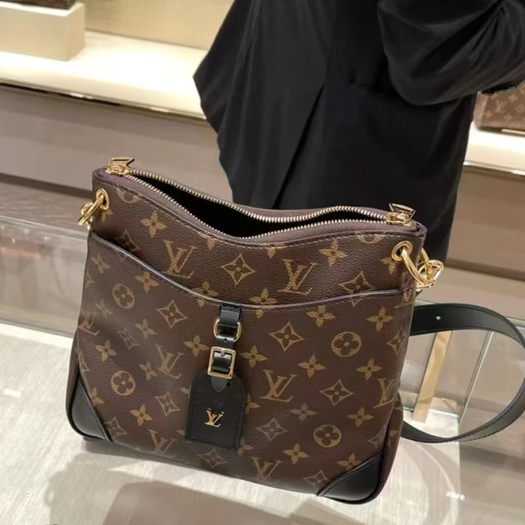 99新 LouisVuitton/路易威登 odeon黑色单肩斜挎/黑牛角包/友奢