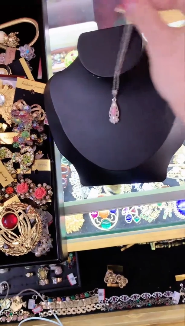 【闪购商品】瓷片楚楚中古珠宝甄选不退换