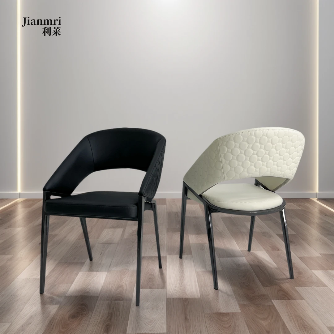 2025新款餐椅现代餐厅凳去污硅胶皮高级感设计师轻奢家用餐桌椅子
