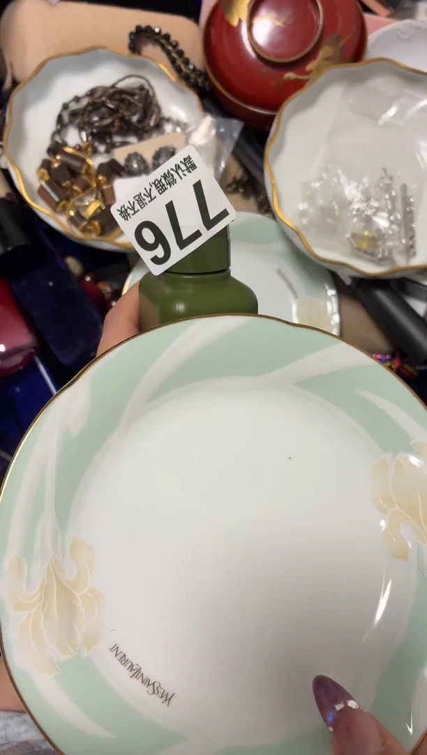 瓷片没****脸好漂亮的东西快来带走吧