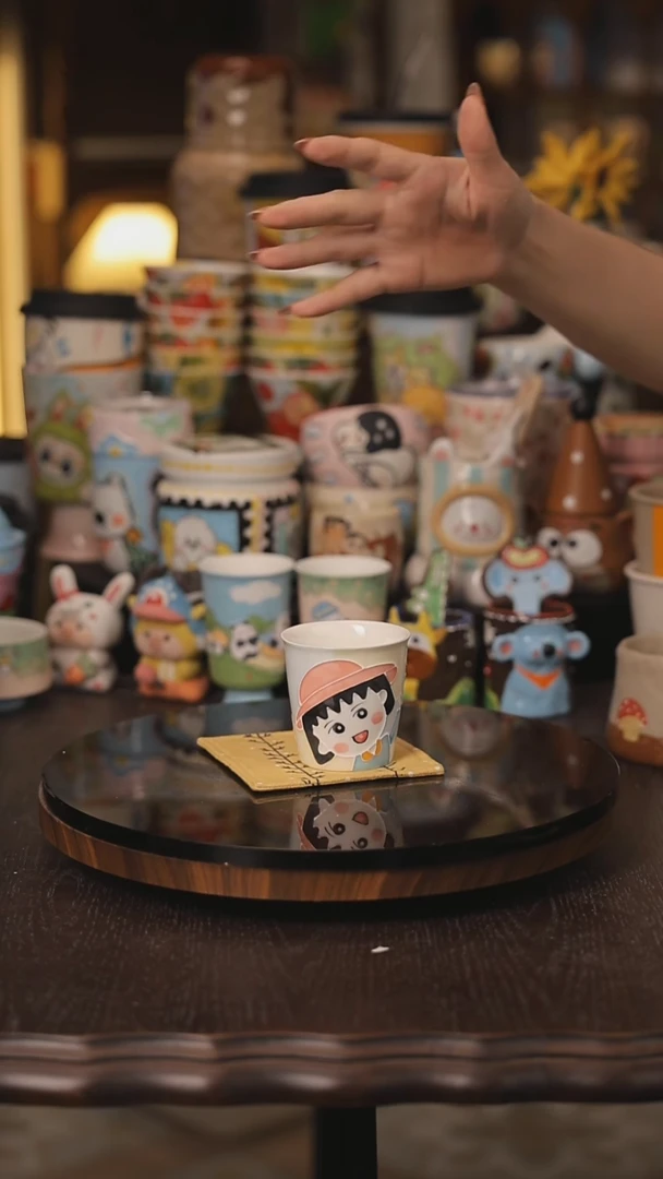 景德镇釉下彩绘设计师款式陶瓷