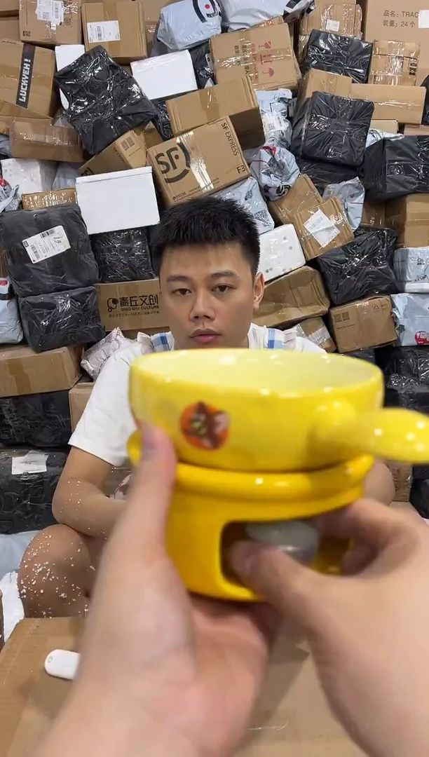 瓷片原盒猫和老鼠火锅罐