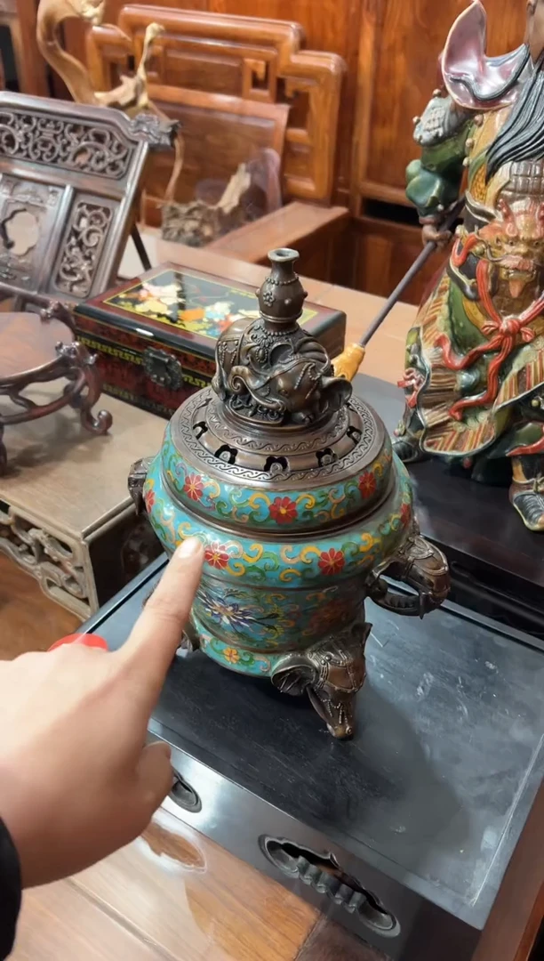 金**马铜制珐琅彩大象香炉