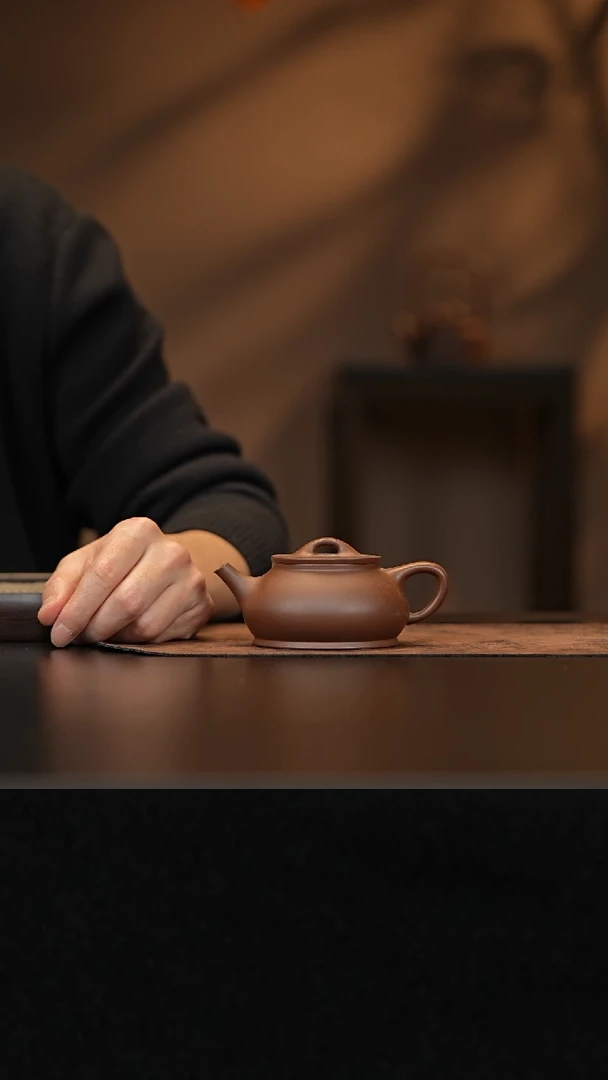 【闪购商品】紫砂茶壶允禾斋wzht 紫泥 柱瓢180cc