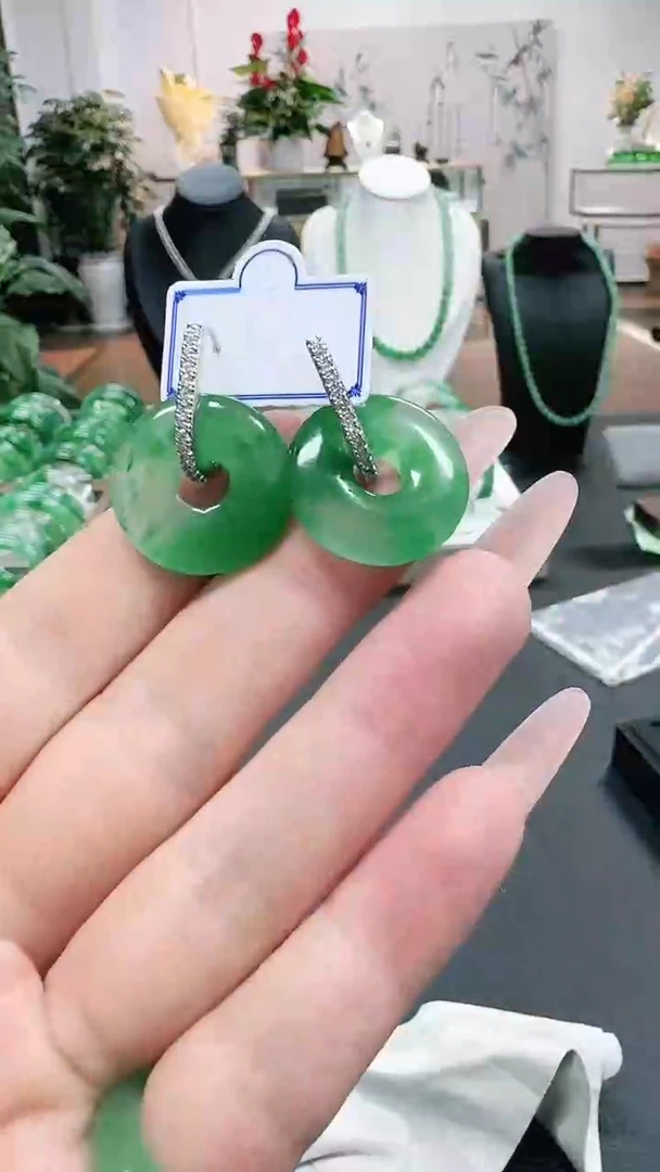 未镶嵌1石英质玉（非洲翠）/6803