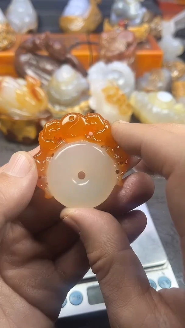 【闪购商品】玛瑙/玉髓吊坠未镶嵌1