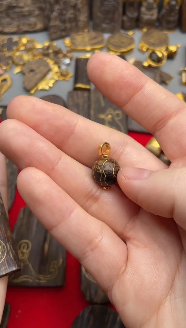 沉香吊坠沉香吊坠41