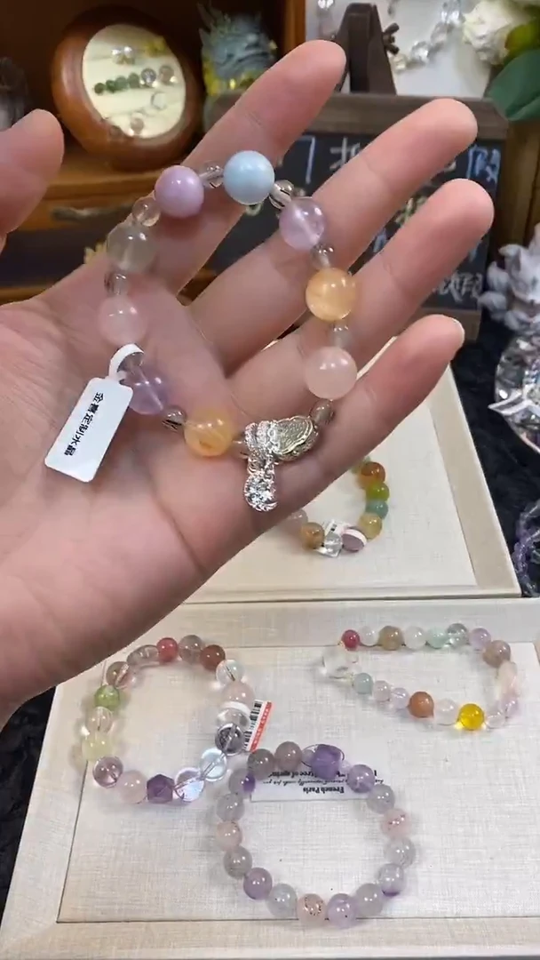 水晶手链未镶嵌黑发多宝