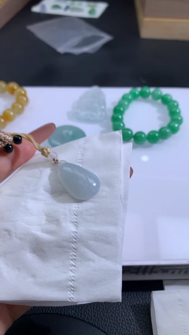 【闪购商品】翡翠颈饰未镶嵌翡翠