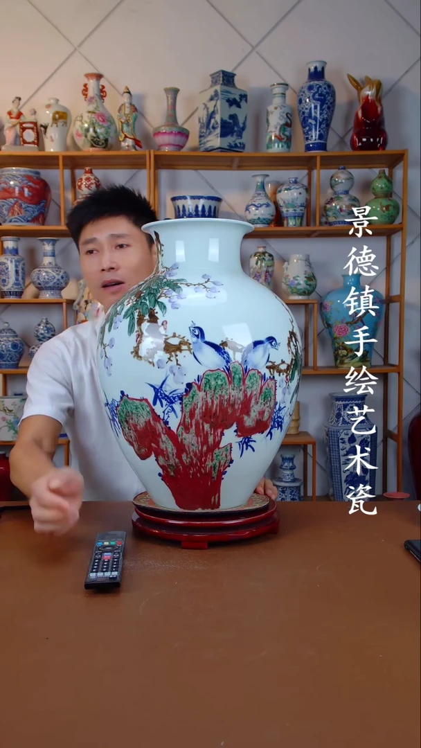 现代景德镇手工手绘陶瓷摆件51