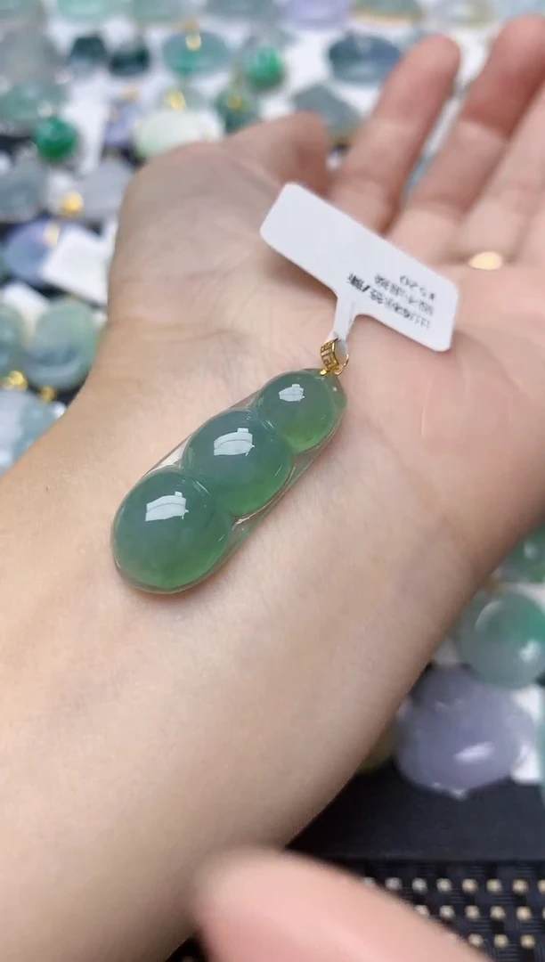 颈饰18K金镶嵌翡翠天然缅甸A货翡翠