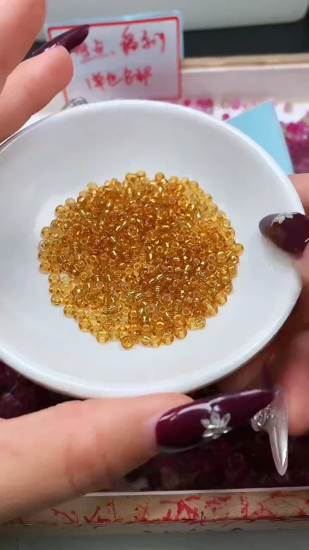 未镶嵌散珠玛瑙/玉髓E102 金色隔珠3*3mm110颗8元