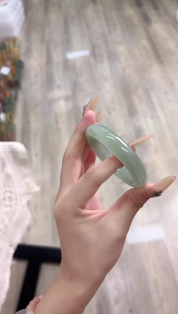 未镶嵌手镯石英质玉394-52D