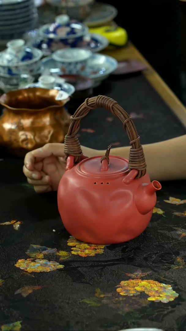 景德镇手绘瓷器放漏场