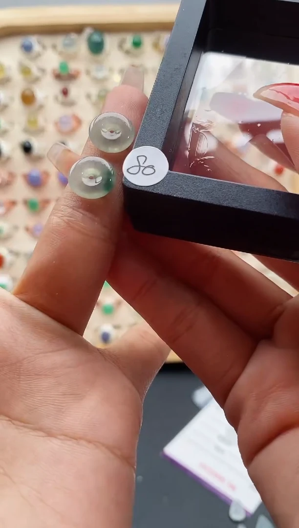 【闪购商品】翡翠裸石缅甸天然A货翡翠裸石+