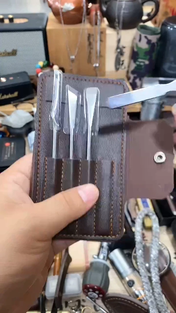 瓷片闪购商品 如图所示