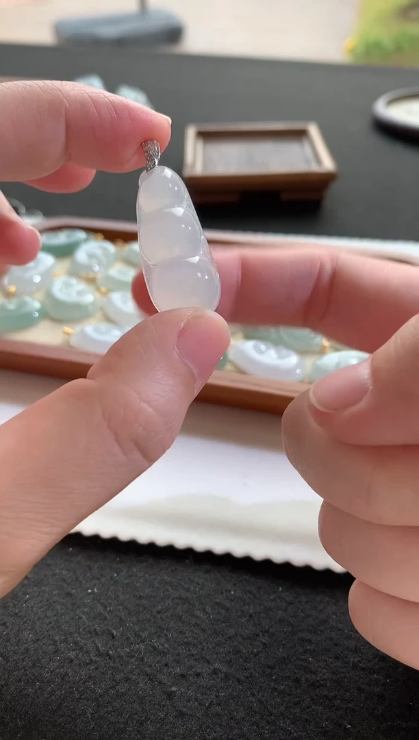 未镶嵌挂件翡翠豆子F727