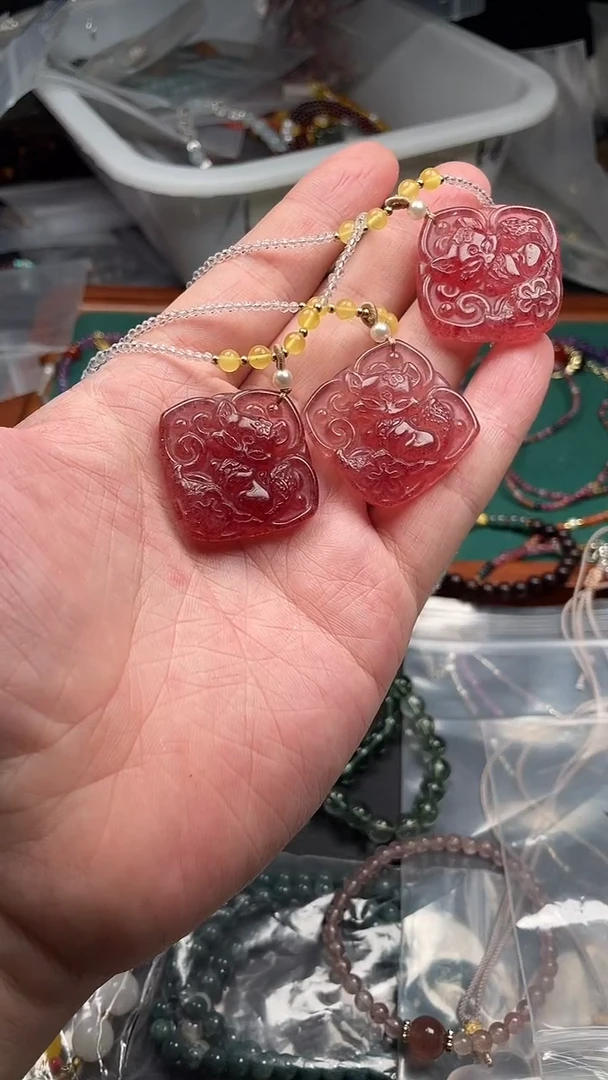 未镶嵌颈饰水晶多样性发货拍一发一