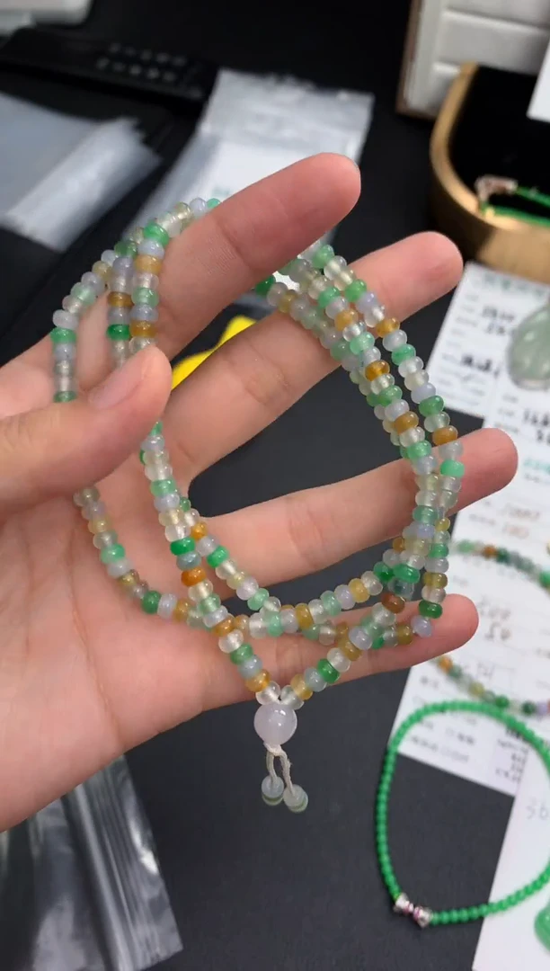 未镶嵌挂件翡翠48小时鉴赏期 退货不扣服务费