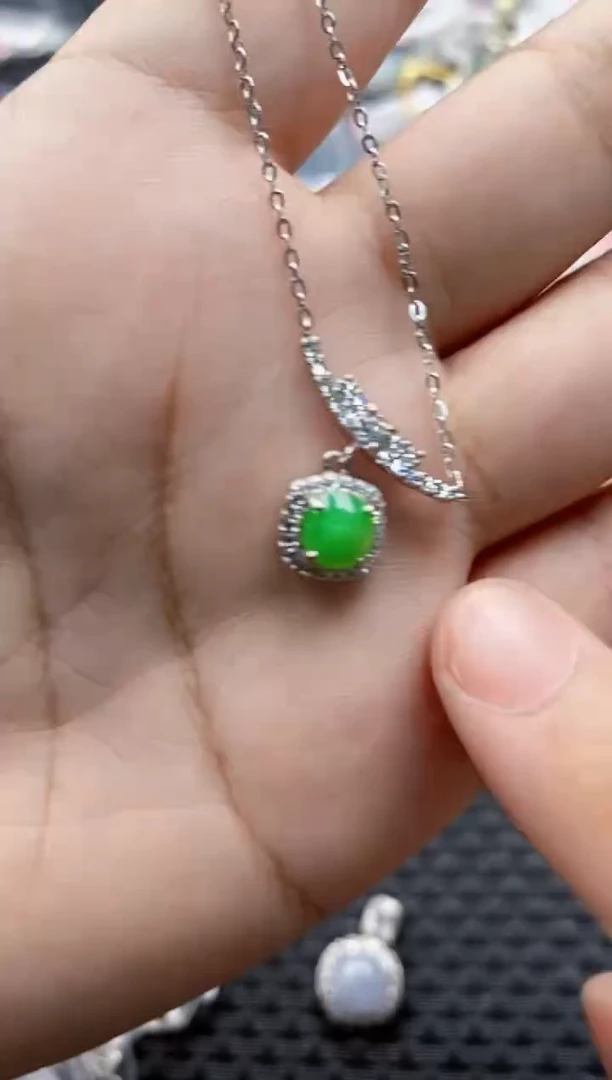 翡翠戒指银S925镶嵌5555555    8