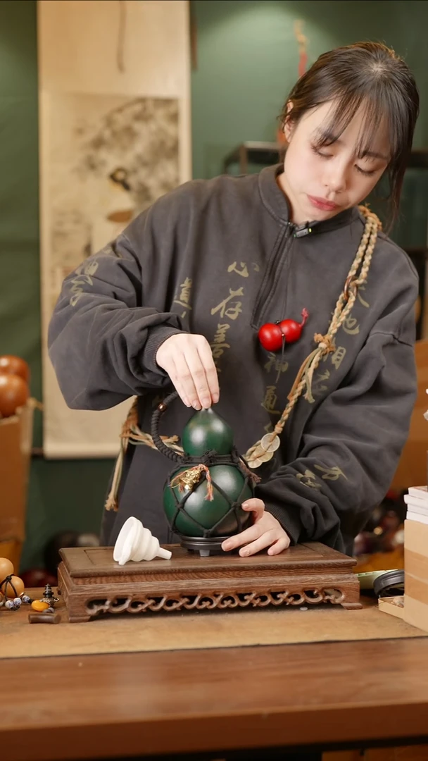 256号精品天然大漆酒葫芦一物一拍~