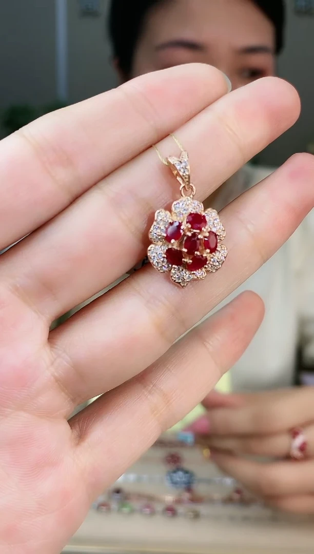 【闪购商品】红宝石颈饰银S925镶嵌颈饰