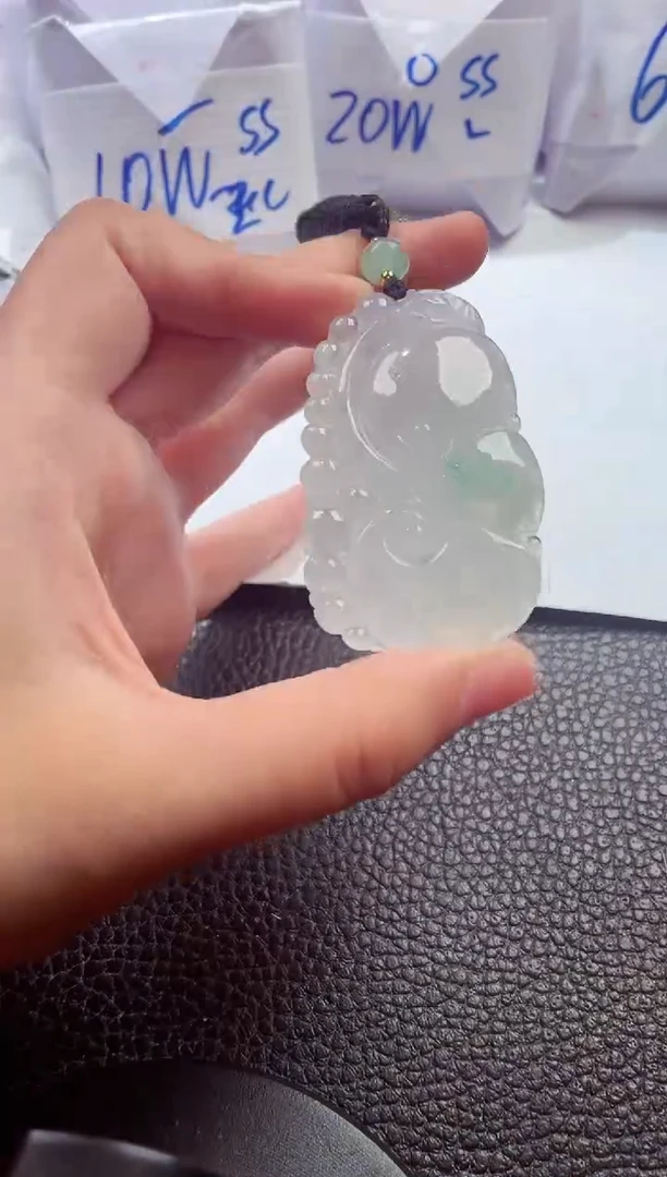 颈饰未镶嵌翡翠00009610
