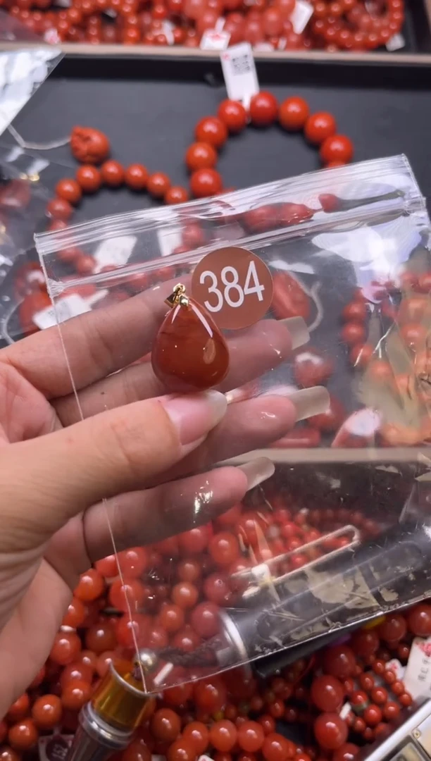 南红玛瑙合金珠宝奇石384