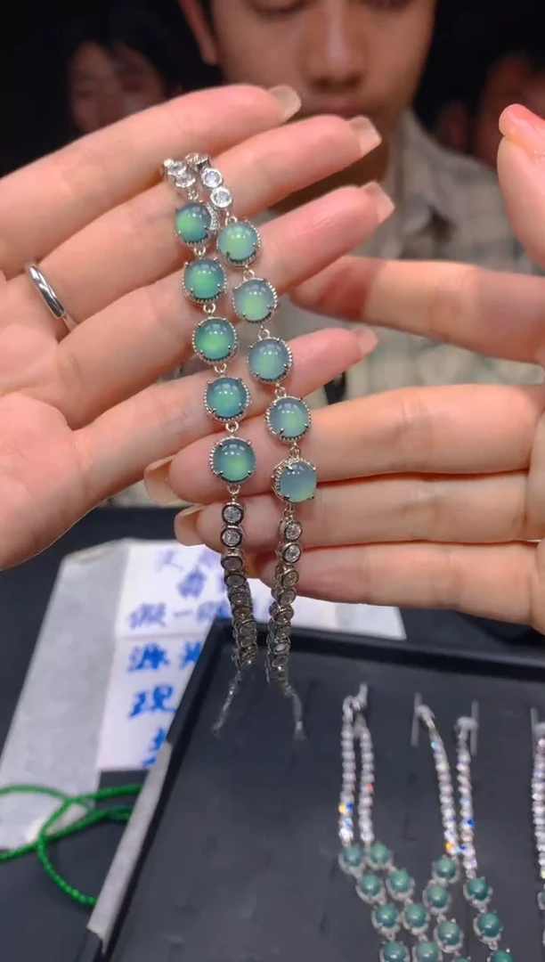 【闪购商品】定制翡翠未镶嵌57多样性发货（发其一）