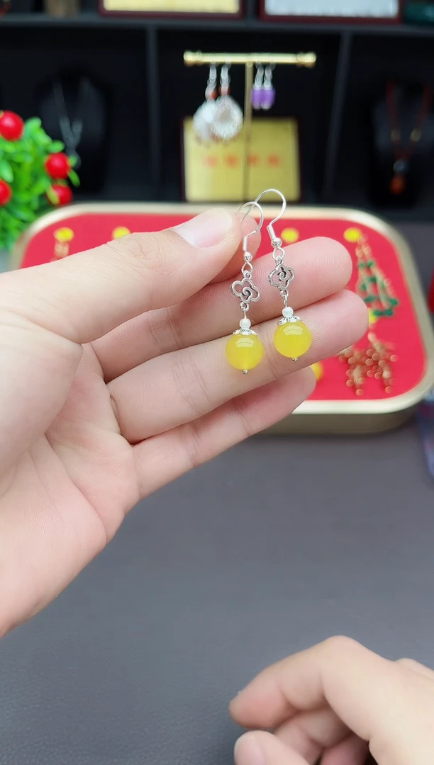 【闪购商品】玛瑙/玉髓耳钉银S925镶嵌702000