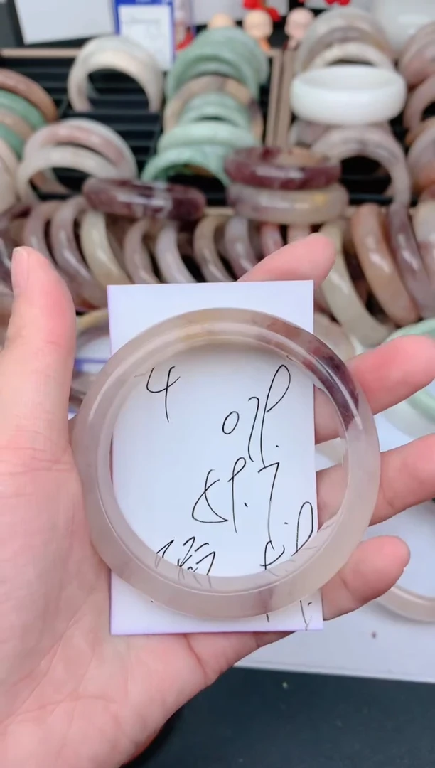 未镶嵌手镯石英质玉079