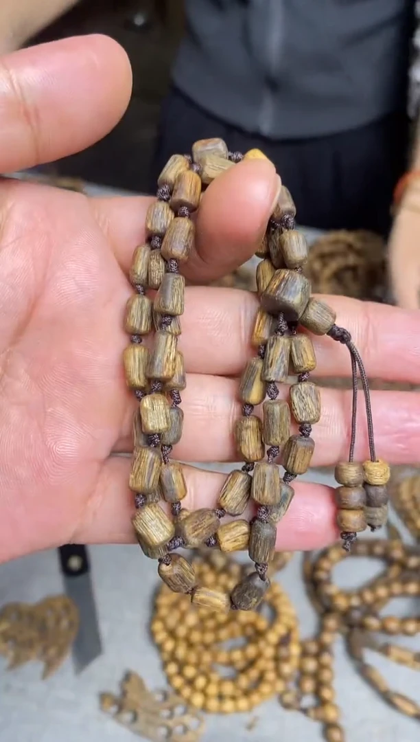 沉香手串可调节树心油随型桶珠多圈手串9+多样性发一