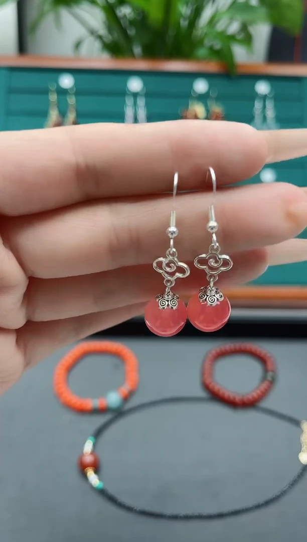 【闪购商品】南红玛瑙耳饰银S925镶嵌916